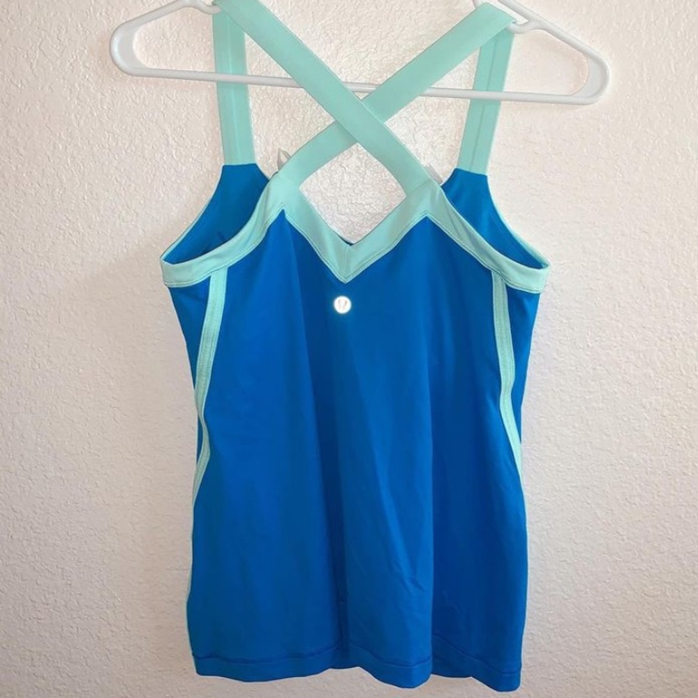 Lululemon tank top